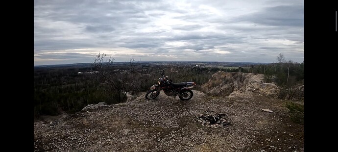 Screenshot_2023-03-25-08-08-35-962_com.miui.videoplayer