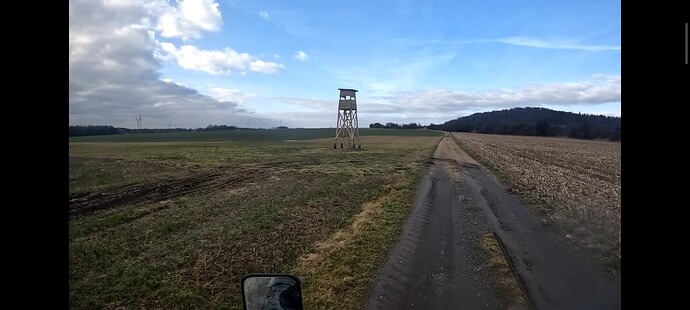 Screenshot_2023-02-23-18-37-01-834_com.miui.videoplayer