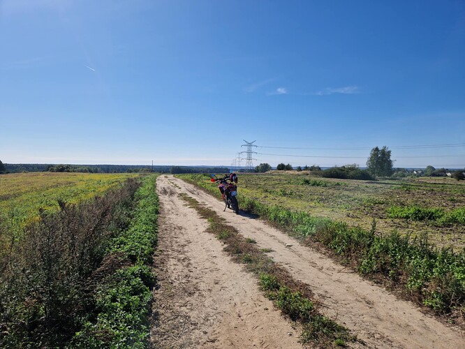 42300e7d-f916-42a6-a5d3-323362799ce1