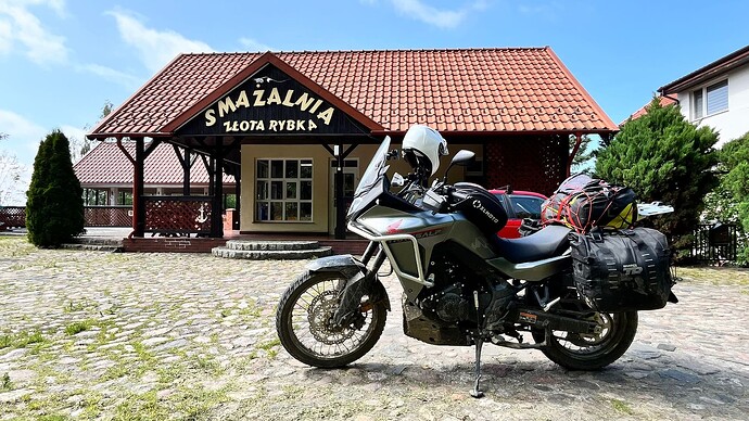 Świeża rybka w smażalni Złota Rybka w Fromborku